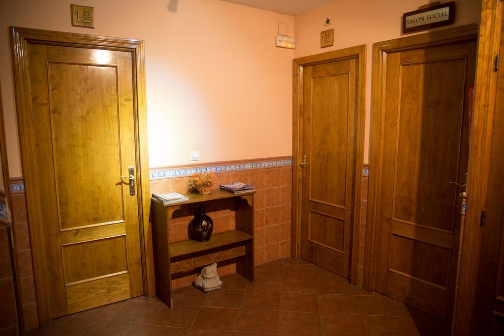 Hostal Hueso Trujillo Ngoại thất bức ảnh