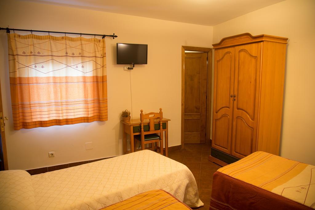 Hostal Hueso Trujillo Ngoại thất bức ảnh