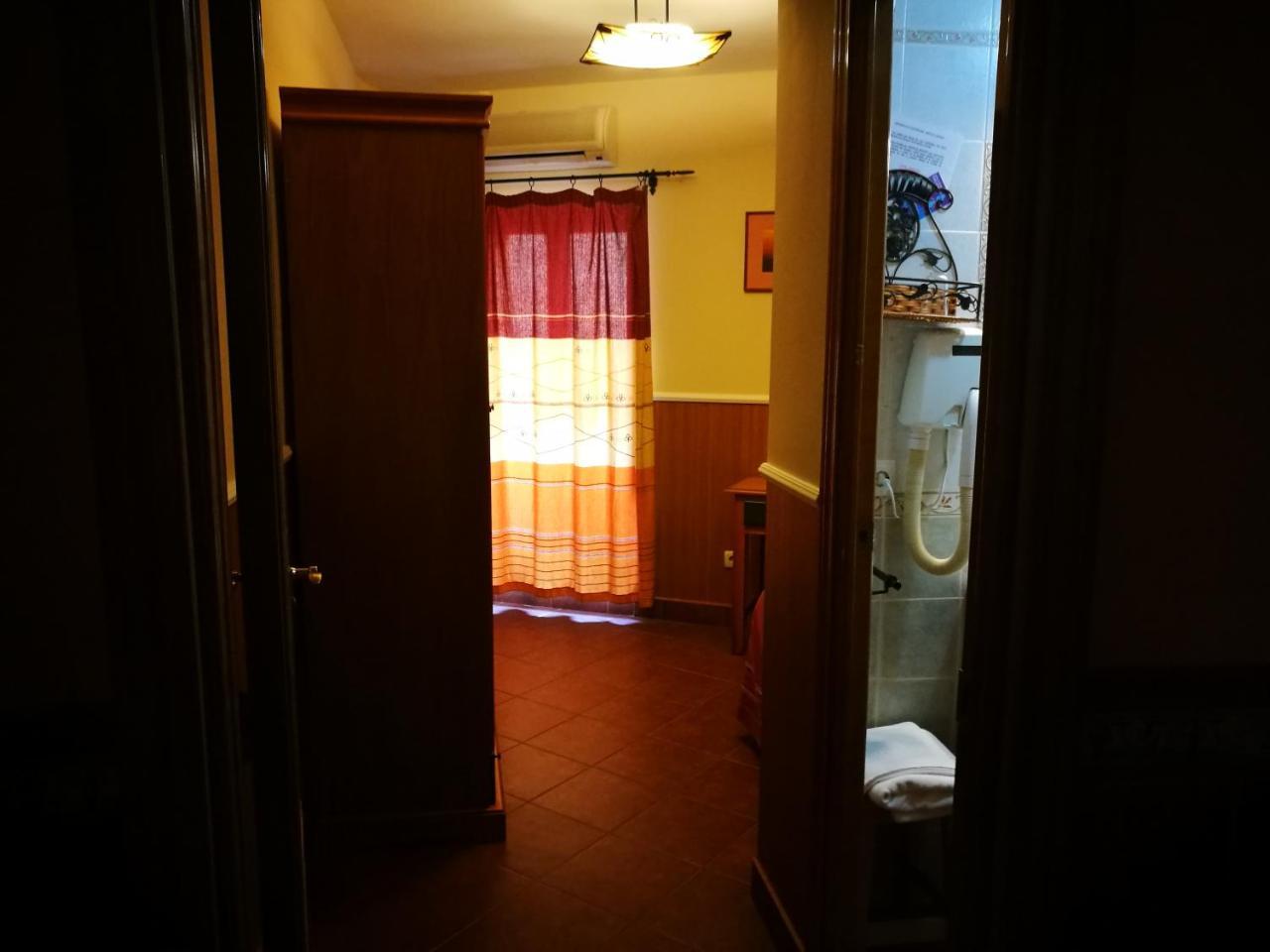 Hostal Hueso Trujillo Ngoại thất bức ảnh